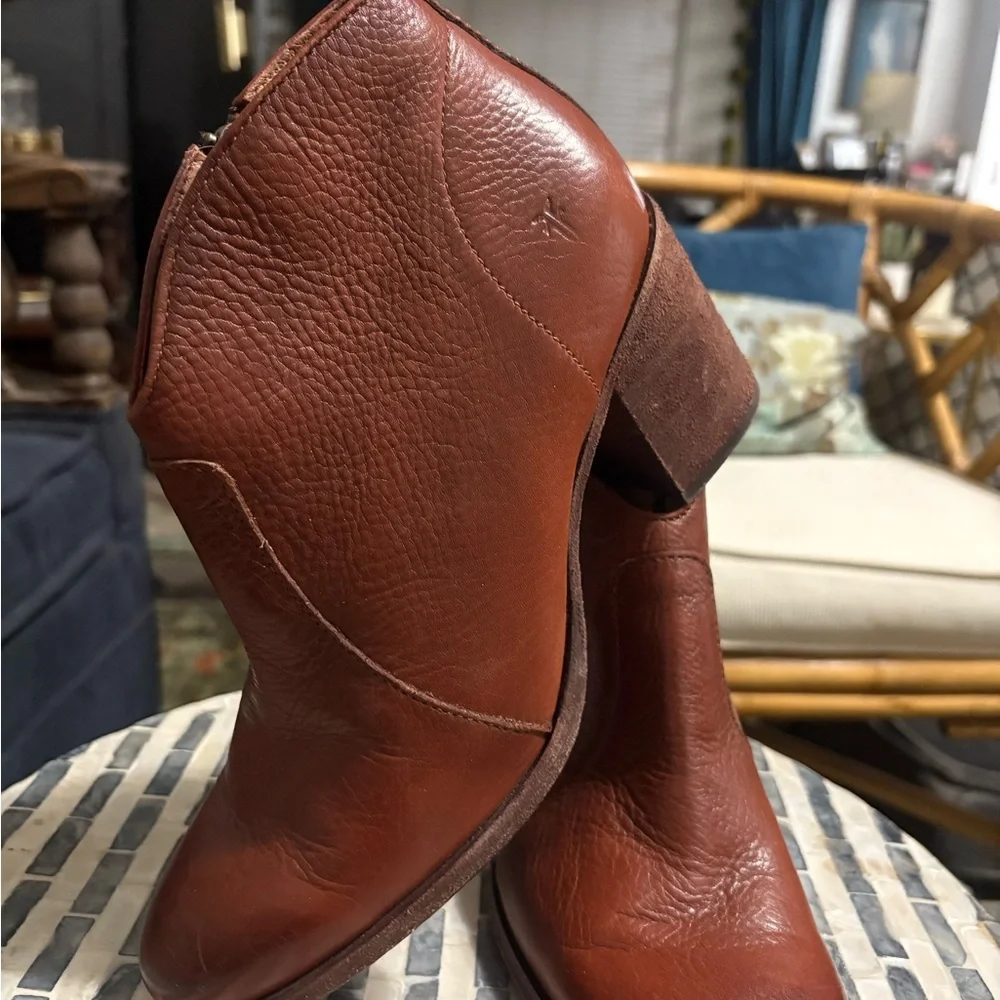 Frye boots brown size 7.5 - Picture 3 of 8